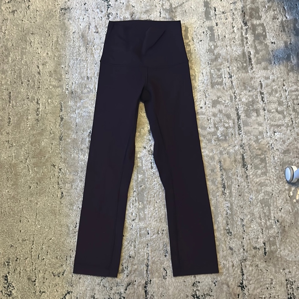 Lululemon pants🔴